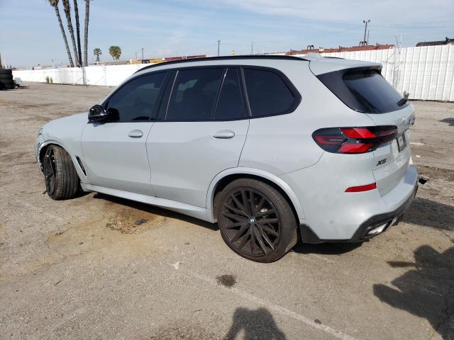 5UX13EU03R9U08583 - 2024 BMW X5 SDRIVE 40I GRAY photo 2