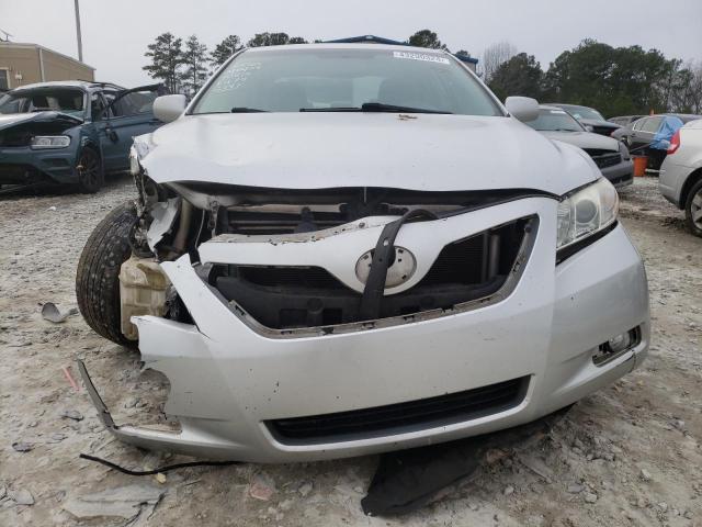 4T1BE46K79U312747 - 2009 TOYOTA CAMRY BASE SILVER photo 5