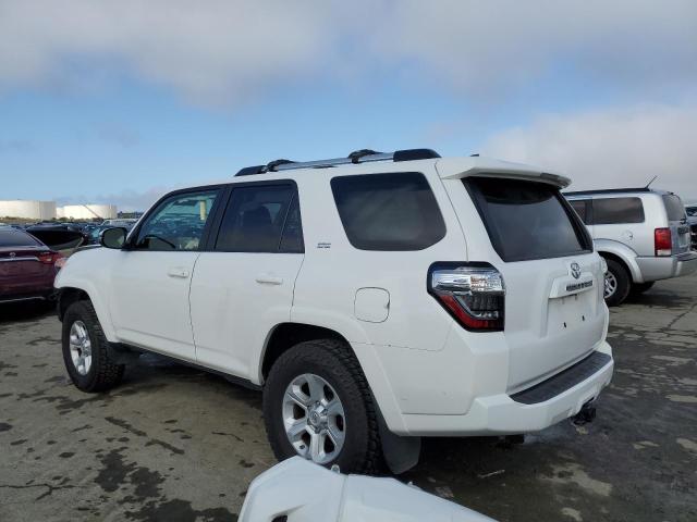 JTEBU5JR9K5734774 - 2019 TOYOTA 4RUNNER SR5 WHITE photo 2