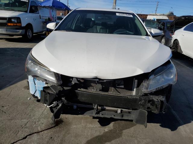 4T1BF1FK0HU721781 - 2017 TOYOTA CAMRY LE WHITE photo 5