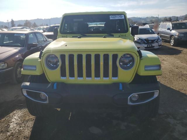 1C4JJXP64NW229242 - 2022 JEEP WRANGLER U SAHARA 4XE YELLOW photo 5