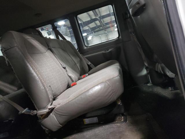 1GA2GYDG6A1132162 - 2010 CHEVROLET EXPRESS G3 LT WHITE photo 11