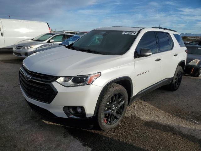 1GNERKKW0JJ273998 - 2018 CHEVROLET TRAVERSE PREMIER WHITE photo 1