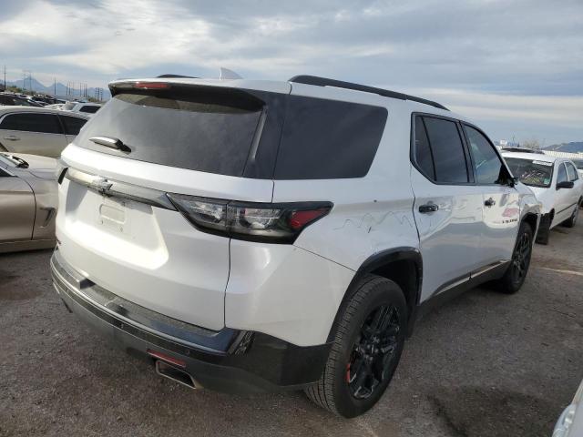 1GNERKKW0JJ273998 - 2018 CHEVROLET TRAVERSE PREMIER WHITE photo 3