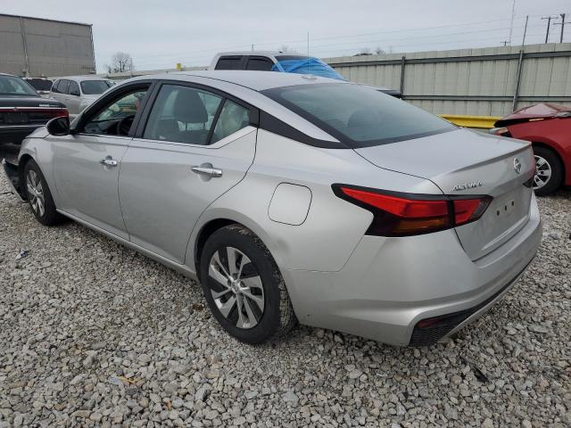 1N4BL4BV8KC232921 - 2019 NISSAN ALTIMA S SILVER photo 2