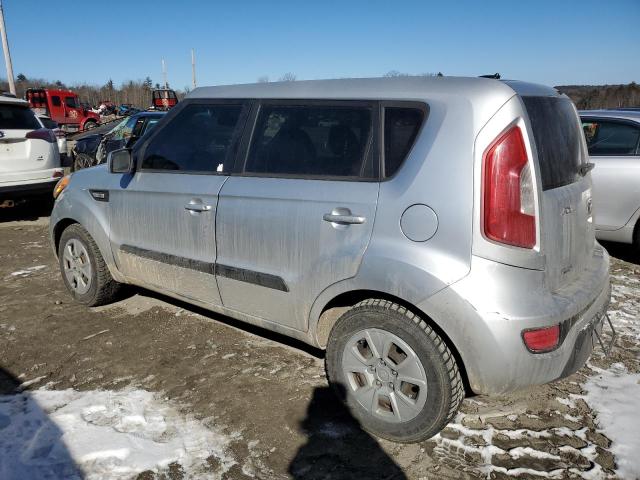 KNDJT2A57D7775264 - 2013 KIA SOUL SILVER photo 2