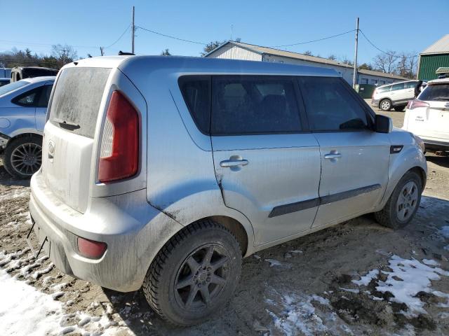 KNDJT2A57D7775264 - 2013 KIA SOUL SILVER photo 3