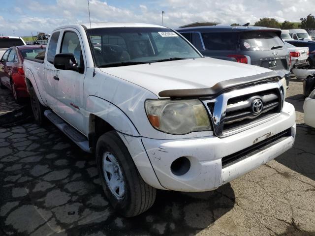 5TETX62N97Z383743 - 2007 TOYOTA TACOMA PRERUNNER ACCESS CAB WHITE photo 4