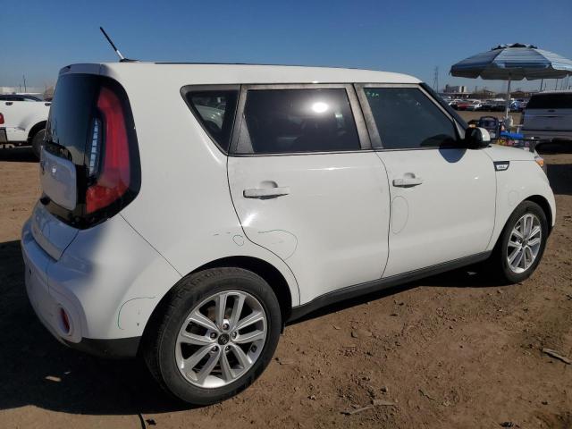 KNDJP3A52K7655105 - 2019 KIA SOUL + WHITE photo 3