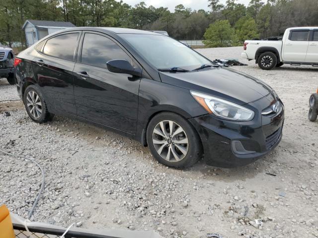 KMHCT4AE6HU255743 - 2017 HYUNDAI ACCENT SE BLACK photo 4