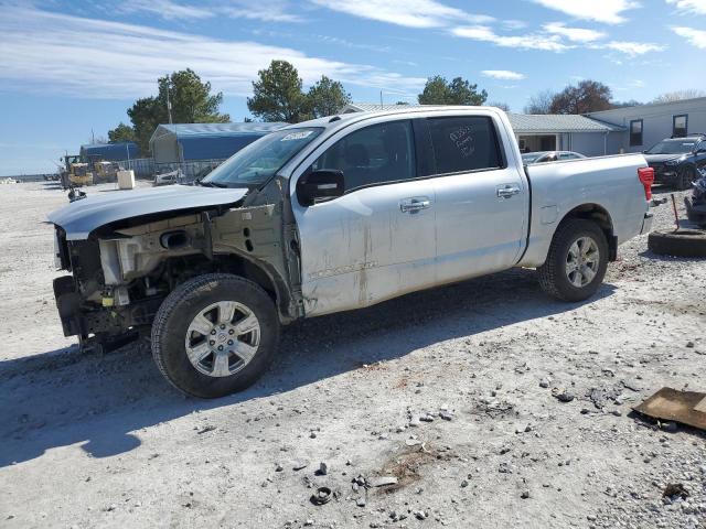 1N6AA1E53JN551536 - 2018 NISSAN TITAN SV SILVER photo 1