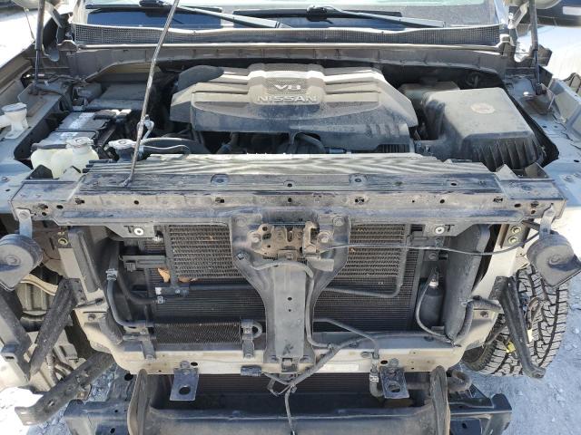 1N6AA1E53JN551536 - 2018 NISSAN TITAN SV SILVER photo 11