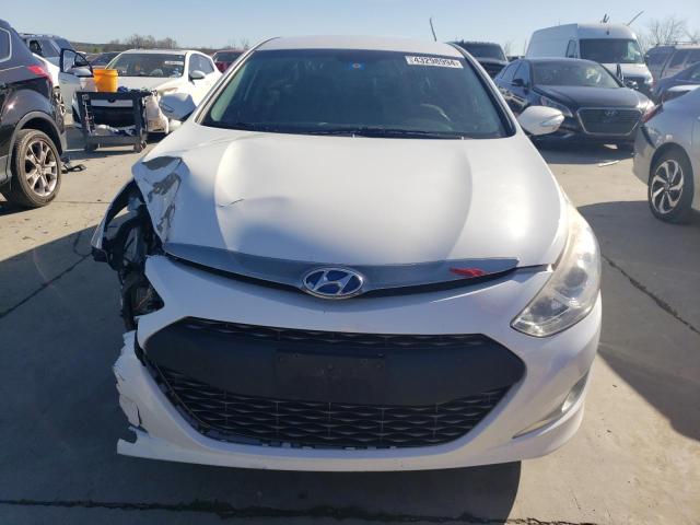 KMHEC4A43DA093713 - 2013 HYUNDAI SONATA HYBRID WHITE photo 5