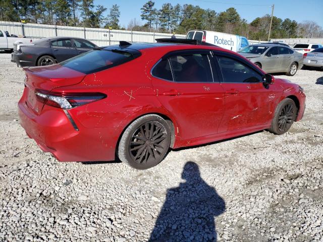 4T1K61AK9MU430956 - 2021 TOYOTA CAMRY XSE RED photo 3