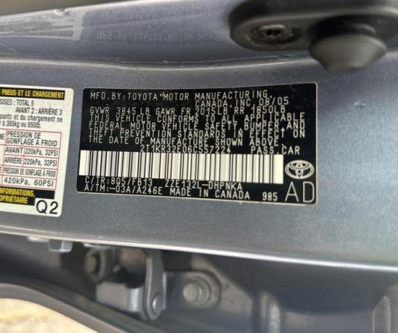 2T1KR32E06C557224 - 2006 TOYOTA MATRIX XR SILVER photo 12