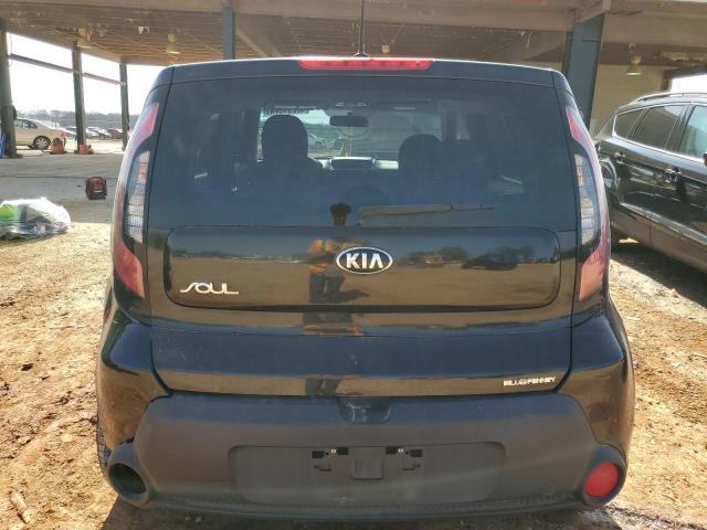 KNDJN2A29G7847098 - 2016 KIA SOUL BLACK photo 6