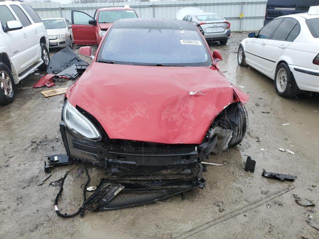 5YJSA1E25HF217496 - 2017 TESLA MODEL S Qırmızı foto 5