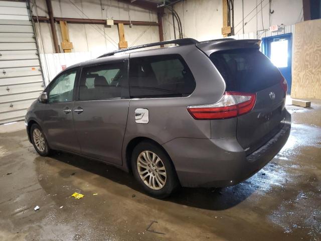 5TDYK3DCXFS535541 - 2015 TOYOTA SIENNA XLE GRAY photo 2