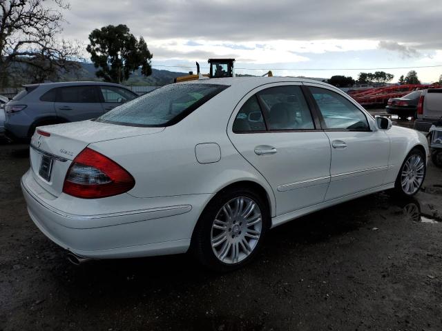 WDBUF87X88B321672 - 2008 MERCEDES-BENZ E 350 4MATIC WHITE photo 3