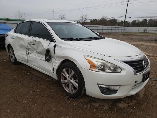 1N4AL3AP8EN233052 - 2014 NISSAN ALTIMA 2.5 WHITE photo 4