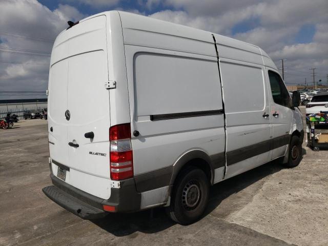 WD3PE7DC8E5908150 - 2014 MERCEDES-BENZ SPRINTER 2500 WHITE photo 3