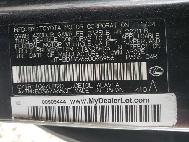 JTHBD192650096956 - 2005 LEXUS IS 300 CHARCOAL photo 13