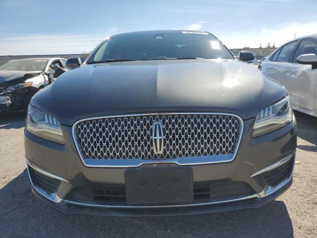 3LN6L5E92HR650039 - 2017 LINCOLN MKZ RESERVE ნაცრისფერი ფოტო 5