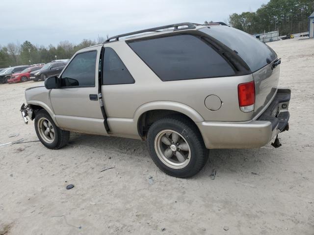 1GNCS18W0YK248049 - 2000 CHEVROLET BLAZER TAN photo 2