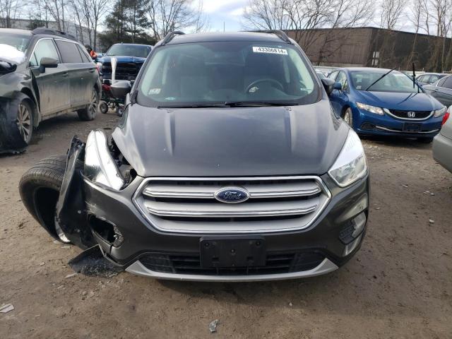 1FMCU9GD3JUA32199 - 2018 FORD ESCAPE SE GRAY photo 5