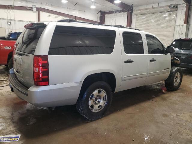 1GNUKJE34AR193892 - 2010 CHEVROLET SUBURBAN K1500 LT SILVER photo 3