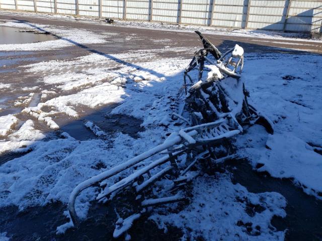 4UF14SNW4ET102174 - 2014 ARCTIC CAT SNOWMOBILE 烧焦的 照片 4