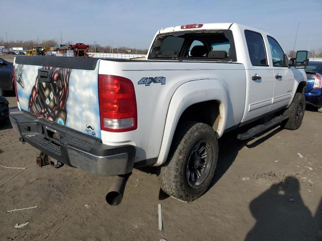 1GT120C82DF114441 - 2013 GMC SIERRA K2500 SLE WHITE photo 3