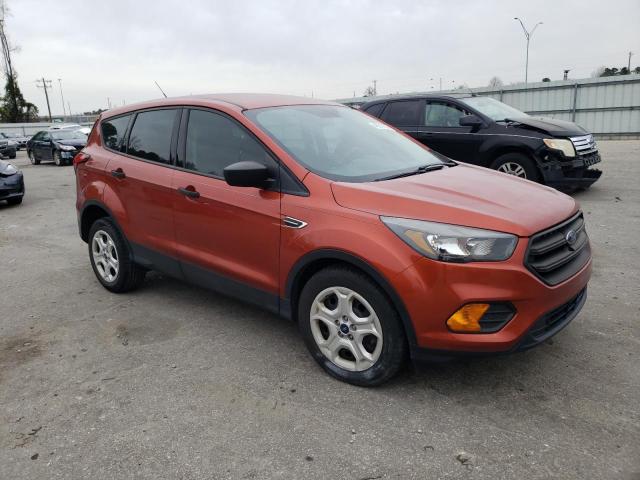 1FMCU0F78KUB81250 - 2019 FORD ESCAPE S ORANGE photo 4