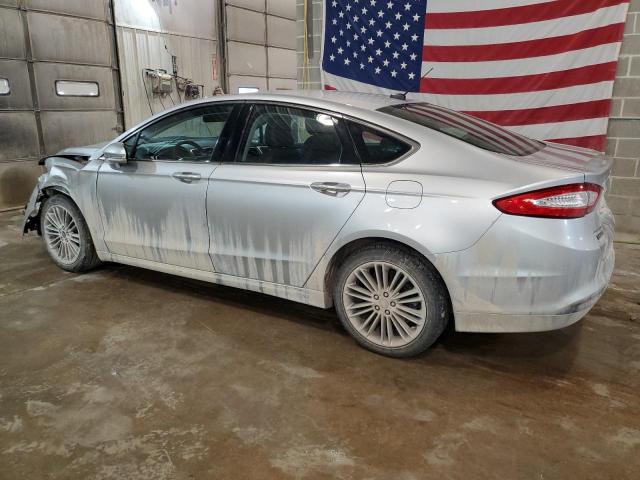 1FA6P0HD7F5122319 - 2015 FORD FUSION SE SILVER photo 2