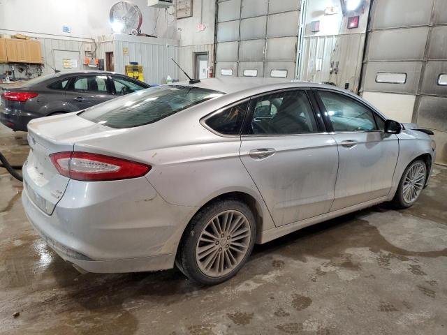 1FA6P0HD7F5122319 - 2015 FORD FUSION SE SILVER photo 3