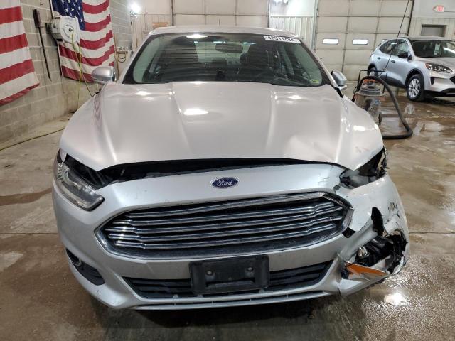 1FA6P0HD7F5122319 - 2015 FORD FUSION SE SILVER photo 5