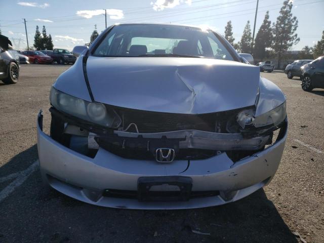 19XFA1F68AE010583 - 2010 HONDA CIVIC LX-S فضي صورة 5