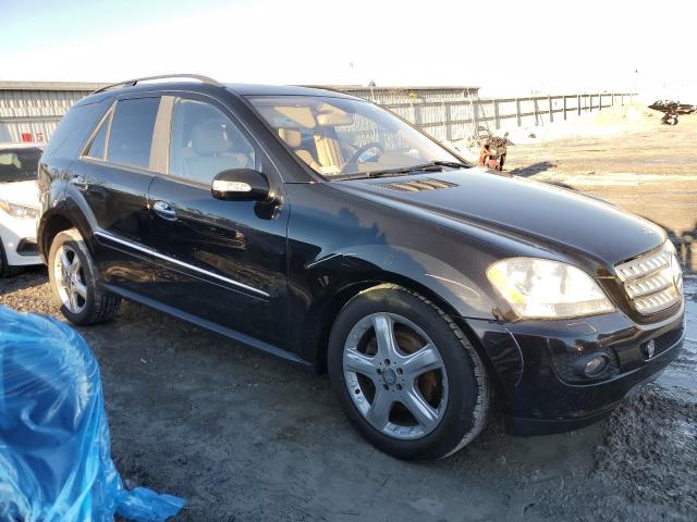4JGBB22E38A327372 - 2008 MERCEDES-BENZ ML 320 CDI BLACK photo 4