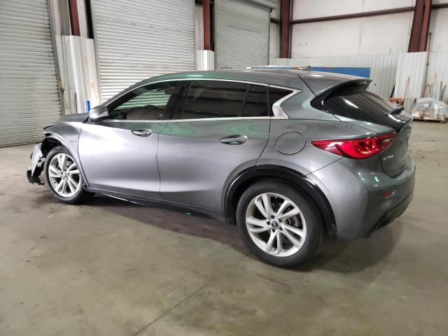 SJKCH5CP0JA053687 - 2018 INFINITI QX30 BASE GRAY photo 2