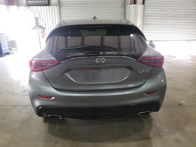 SJKCH5CP0JA053687 - 2018 INFINITI QX30 BASE GRAY photo 6