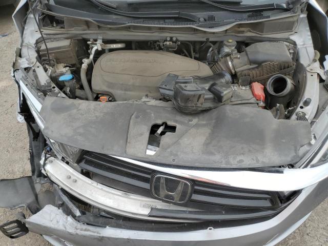 5FNRL6H5XNB009430 - 2022 HONDA ODYSSEY EX SILVER photo 11