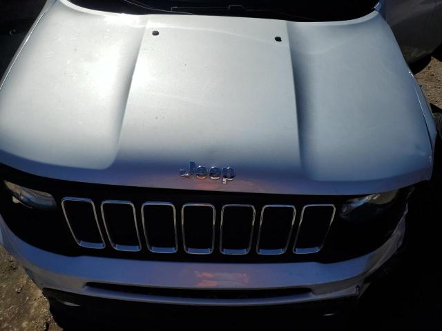 ZACNJABB8LPL90445 - 2020 JEEP RENEGADE LATITUDE SILVER photo 11