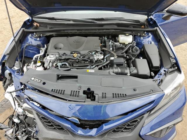 4T1T31AK2RU062060 - 2024 TOYOTA CAMRY SE NIGHT SHADE BLUE photo 11