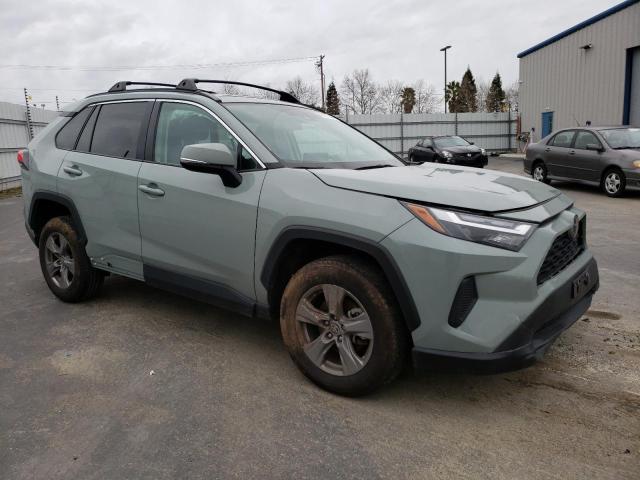 2T3P1RFV3NW287999 - 2022 TOYOTA RAV4 XLE GRAY photo 4