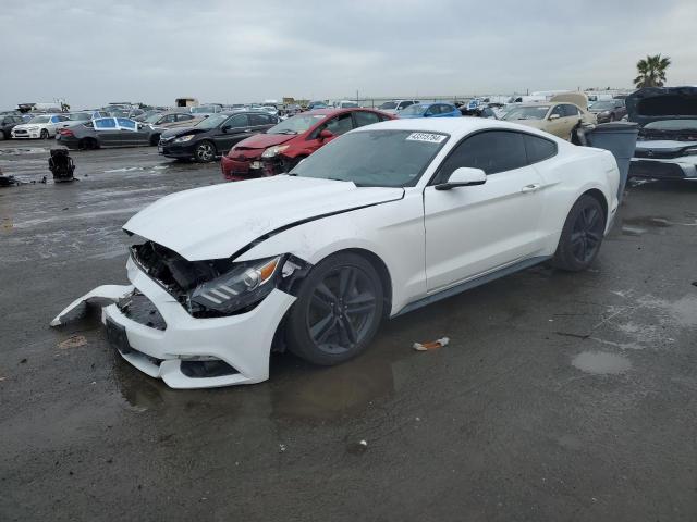 1FA6P8TH7F5376668 - 2015 FORD MUSTANG WHITE photo 1