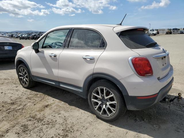 ZFBCFYET5GP393124 - 2016 FIAT 500X TREKKING PLUS CREAM photo 2