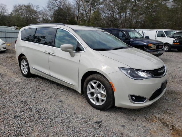 2C4RC1BG2HR560666 - 2017 CHRYSLER PACIFICA TOURING L WHITE photo 4