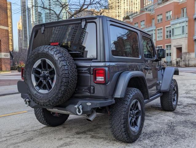 1C4GJXAN2MW647257 - 2021 JEEP WRANGLER SPORT GRAY photo 4