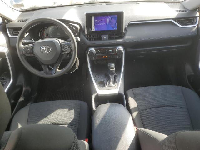 2T3G1RFV5RC465483 - 2024 TOYOTA RAV4 LE SILVER photo 8