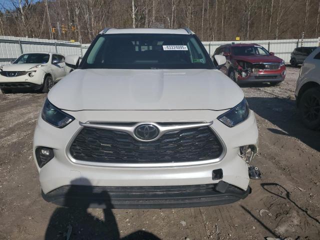 5TDGZRBH6NS588874 - 2022 TOYOTA HIGHLANDER XLE 白色 照片 5